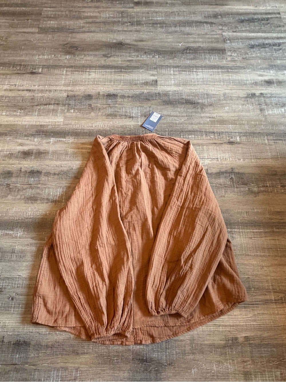 Universal Thread Lightweight Button-Down Shirt in Rust - Picture 3 of 3